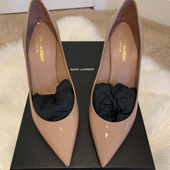 NEVER WORN, BRAND NEW YSL Nude pumps in Size 8 - Picture 1 of 7